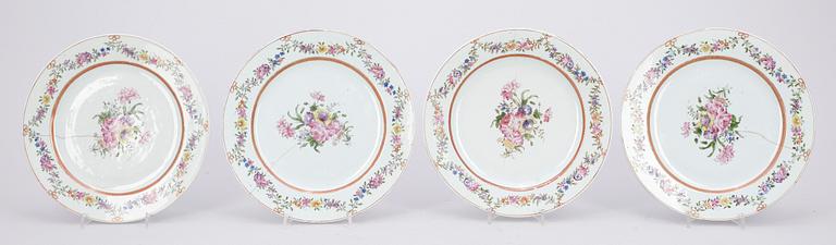 TALLRIKAR, 4 st, porslin, Qing dynastin, Qianlong (1736-95).