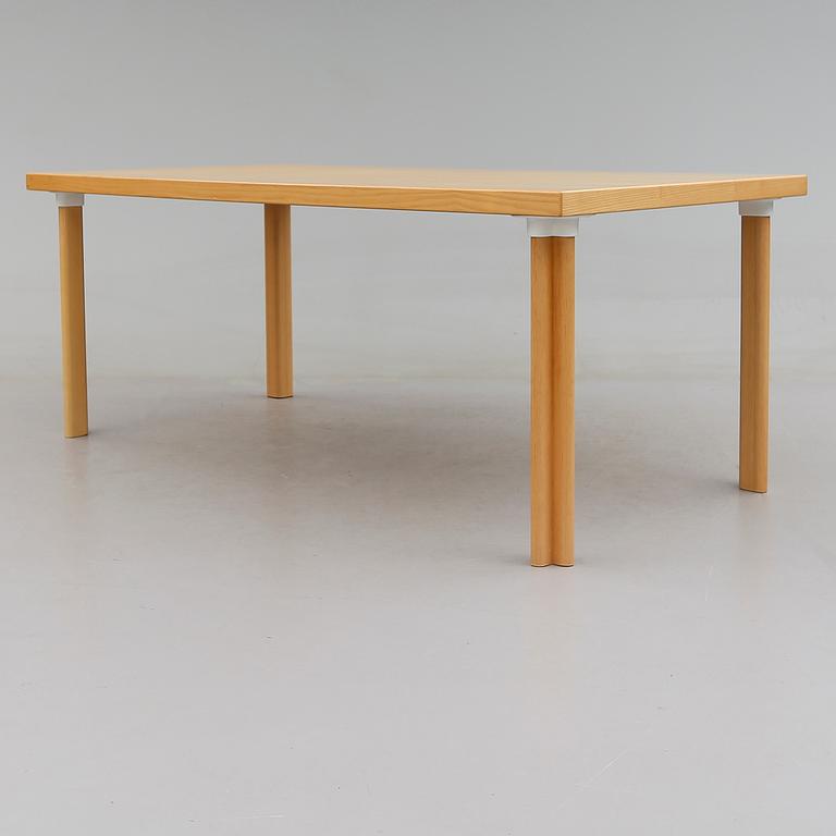BORD, Alvar Aalto, Artek, 1900-talets andra hälft.