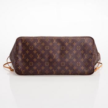 Louis Vuitton, a Monogram 'Neverfull GM' Bag.