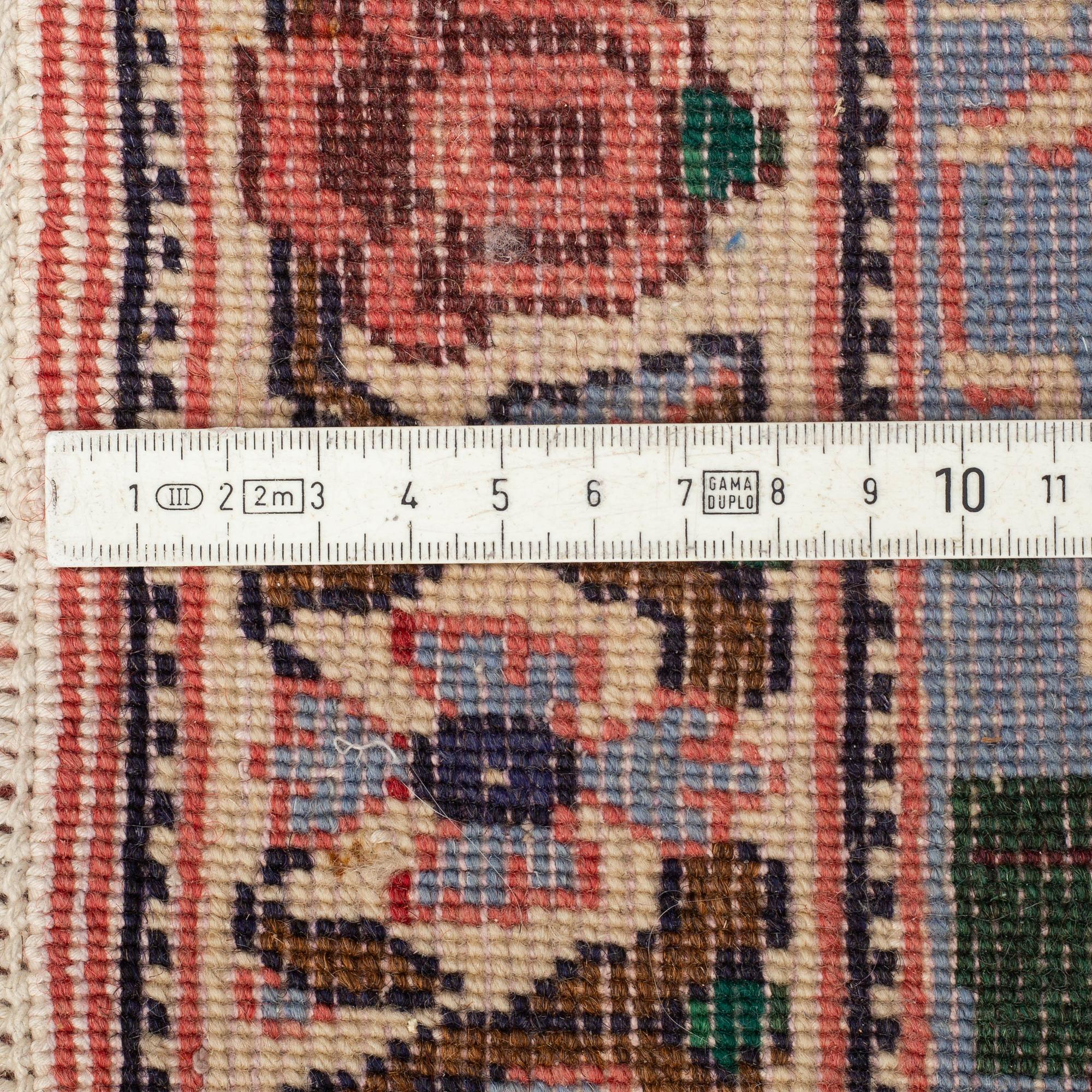 A RUG, old persian, ca 287 x 202 cm.