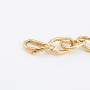 Ole Lynggaard, Bracelet "Love Ring" 18K gold, design Charlotte Lynggaard.