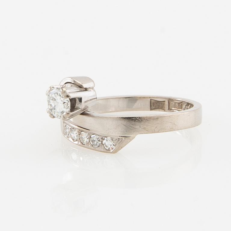 Bo Cedstam, Ring 18K vitguld med diamanter, Stockholm 1975.