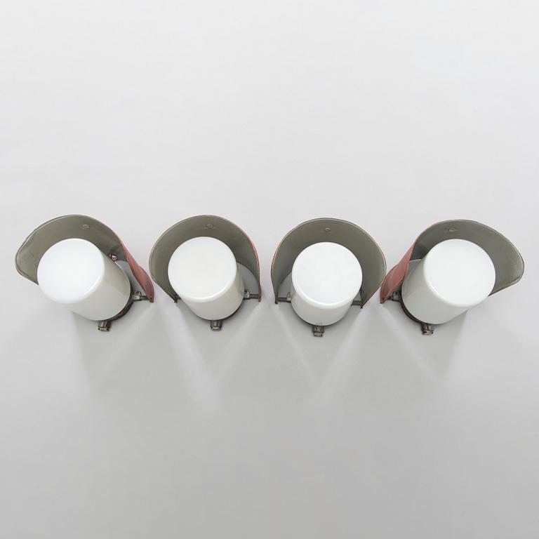 Paavo Tynell, A set of four model 7307 wall lamps / outdoor lighting for Idman. Mid-20th century.