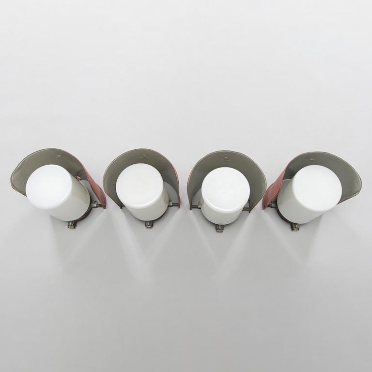 Paavo Tynell, A set of four model 7307 wall lamps / outdoor lighting for Idman. Mid-20th century.