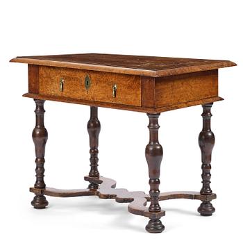 30. A Swedish late baroque burr-alder table, Stockholm, first part 18th century.