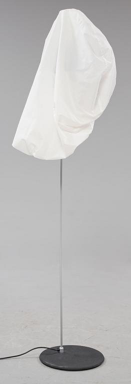 GOLVLAMPA, "Globlow", Snowcrash, Design Vesa Hinkola, Markus Nevalainen, Rane Vaskivuori, 1900-talets andra hälft.