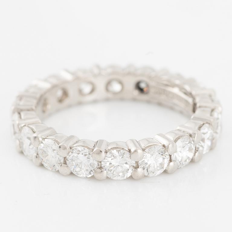 W.A. Bolin ring full eternity band in platinum set with round brilliant-cut diamonds.