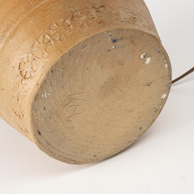 Lee Hyun-Gyueng, vas konverterad till lampa, Korea, 1950-tal.