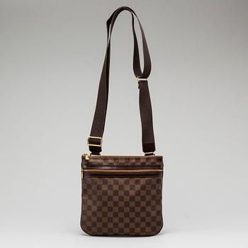 LOUIS VUITTON, väska "Pochette Bosphorus".