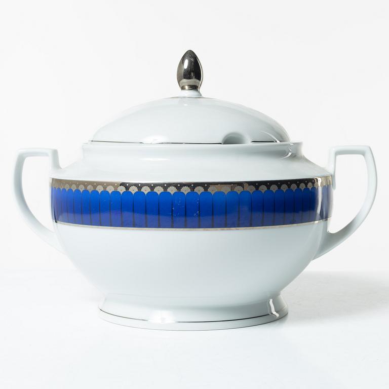 Sigvard Bernadotte, mat- och kaffeservis, 185 delar, "Millennium-line Marianne", Christineholm, Fyrklövern.