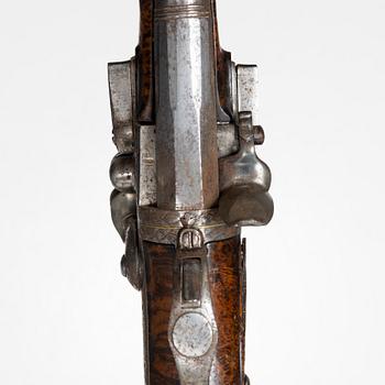 Flintlåspistol, s k Wender, signerad, 1700-talets mitt.