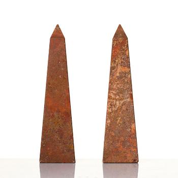 A pair of presumably italian limestone obelisks around year 1900.