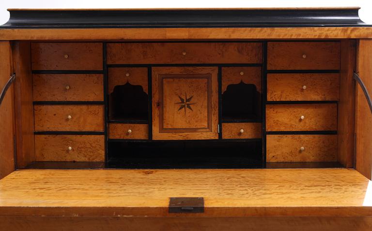 CHIFFONJÉ, 1800-tal.