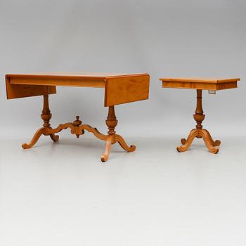 BORD, 2 st, 1900-talets andra hälft.