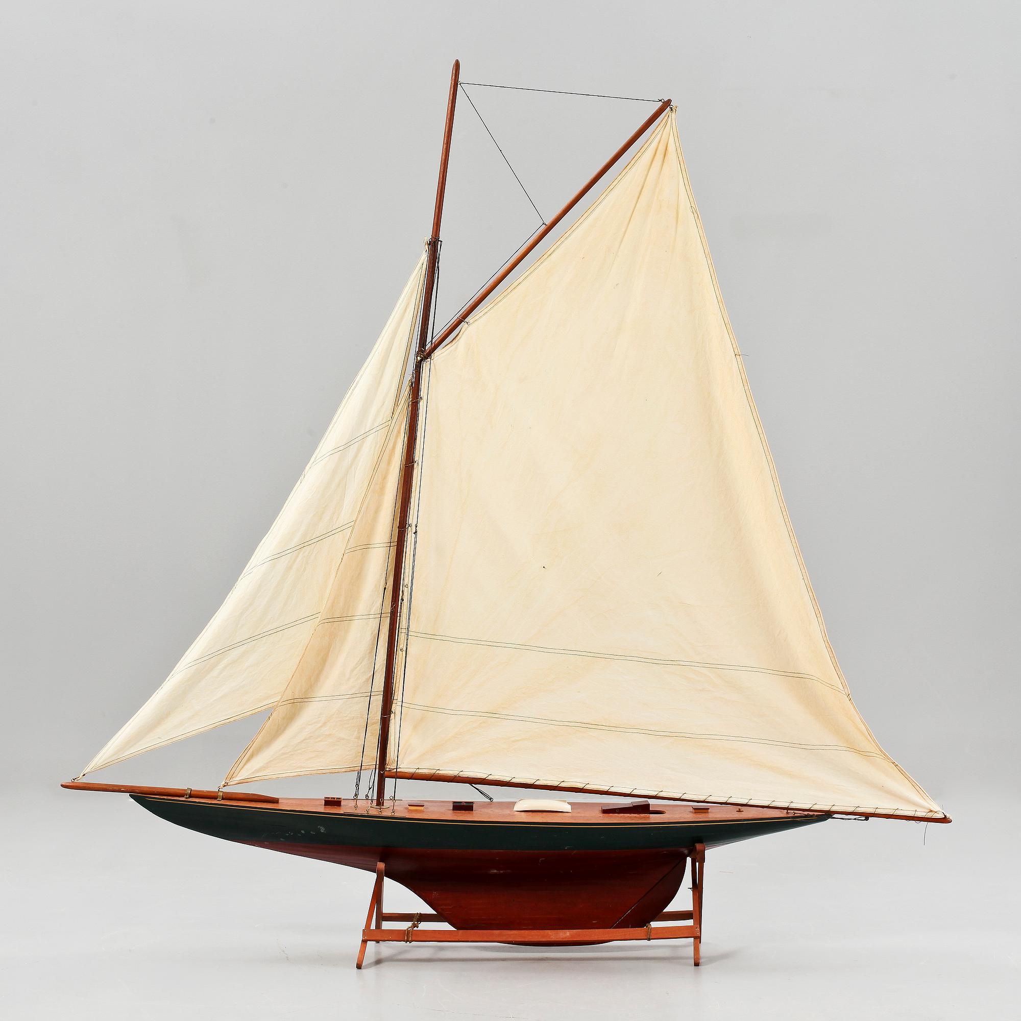 MODELLBÅT, 1900-tal.