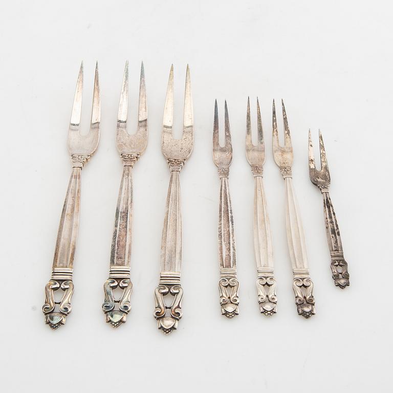 Johan Rohde, forks 7 dlr "Konge/Achorn" sterling silver for Georg Jensen after 1945.