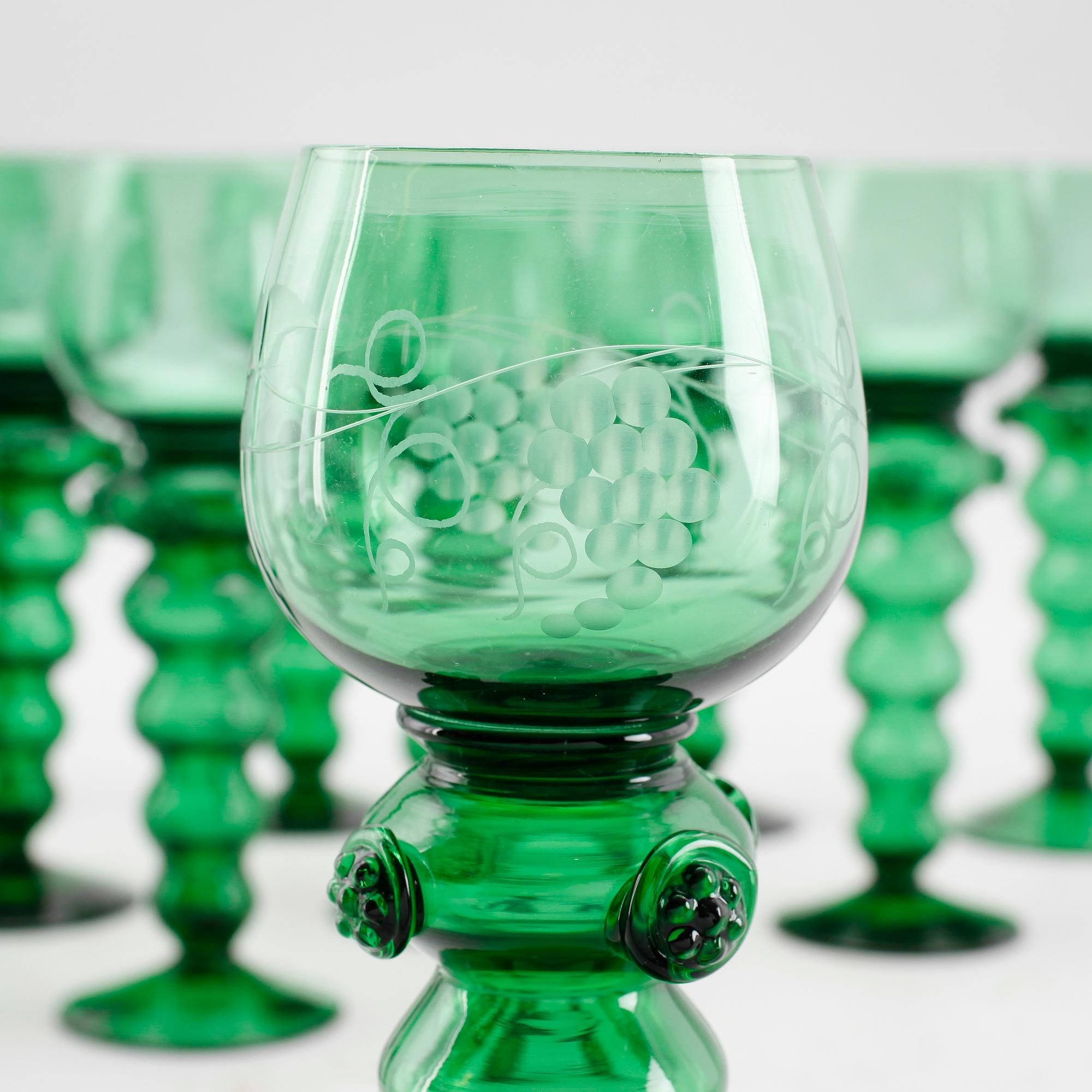 REMMARE, 13 st, glas, 1900-talets andra hälft.
