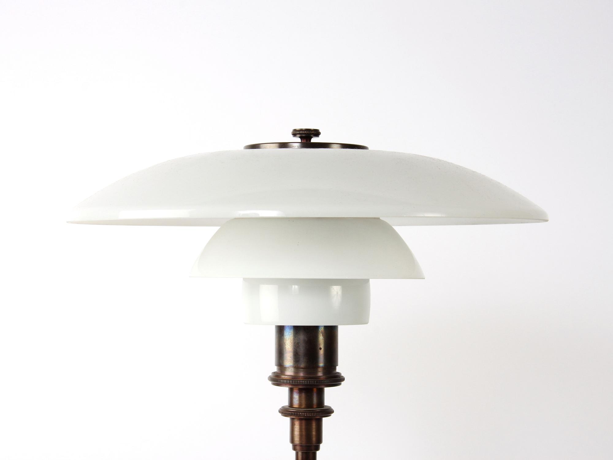 BORDSARMATUR, "ph 2/3", Poul Henningsen för Louis Poulsen, jubileumsutgåva 1994.