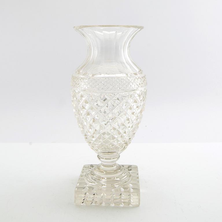 Vase, early 20th century cut glass.