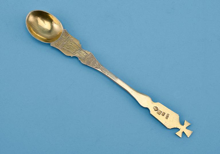 A SPOON, 84 silver, gilt. Marked Aл Moscow 1827. Weight 26 g.