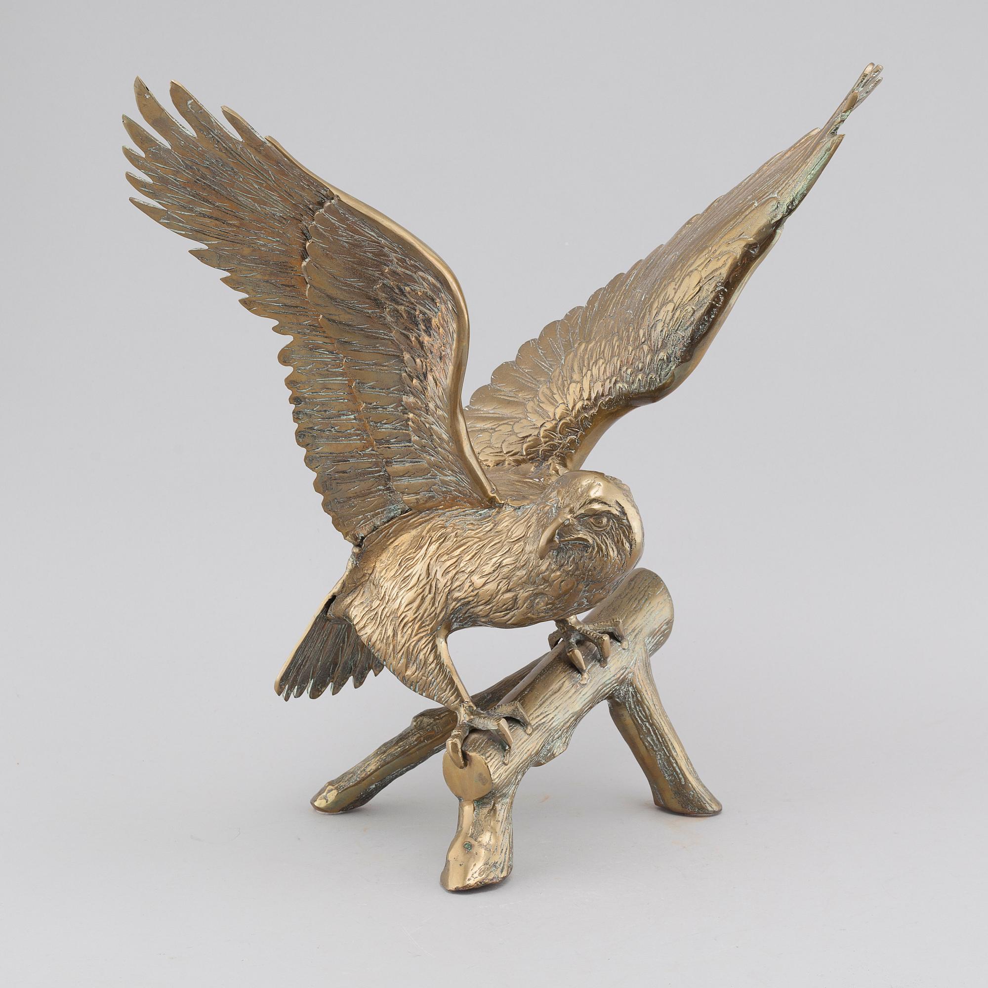 A metal sculpture from the latter half of the 20th century.