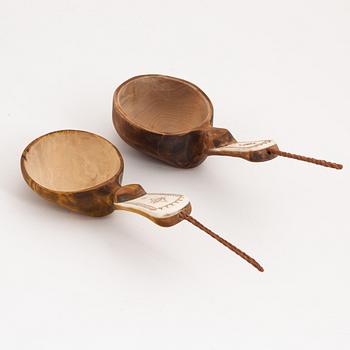 Two birch and reindeer horn cups by Olle Olsson, 21st Century.