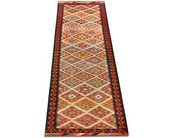 Gallerimatta, Afghansk Kelim, ca 403 x 82 cm.