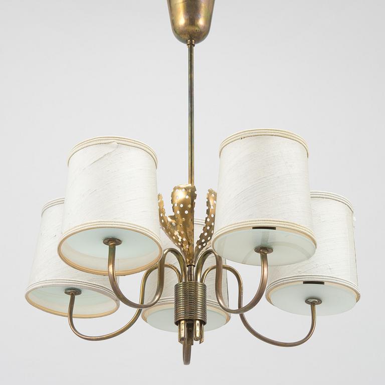 Paavo Tynell, A '9030' chandelier for Taito. Made to order 1950.
