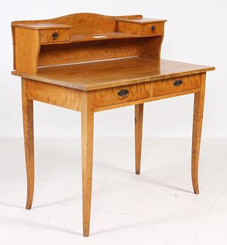DAMSKRIVBORD, jugend, 1900-talets första kvartal.