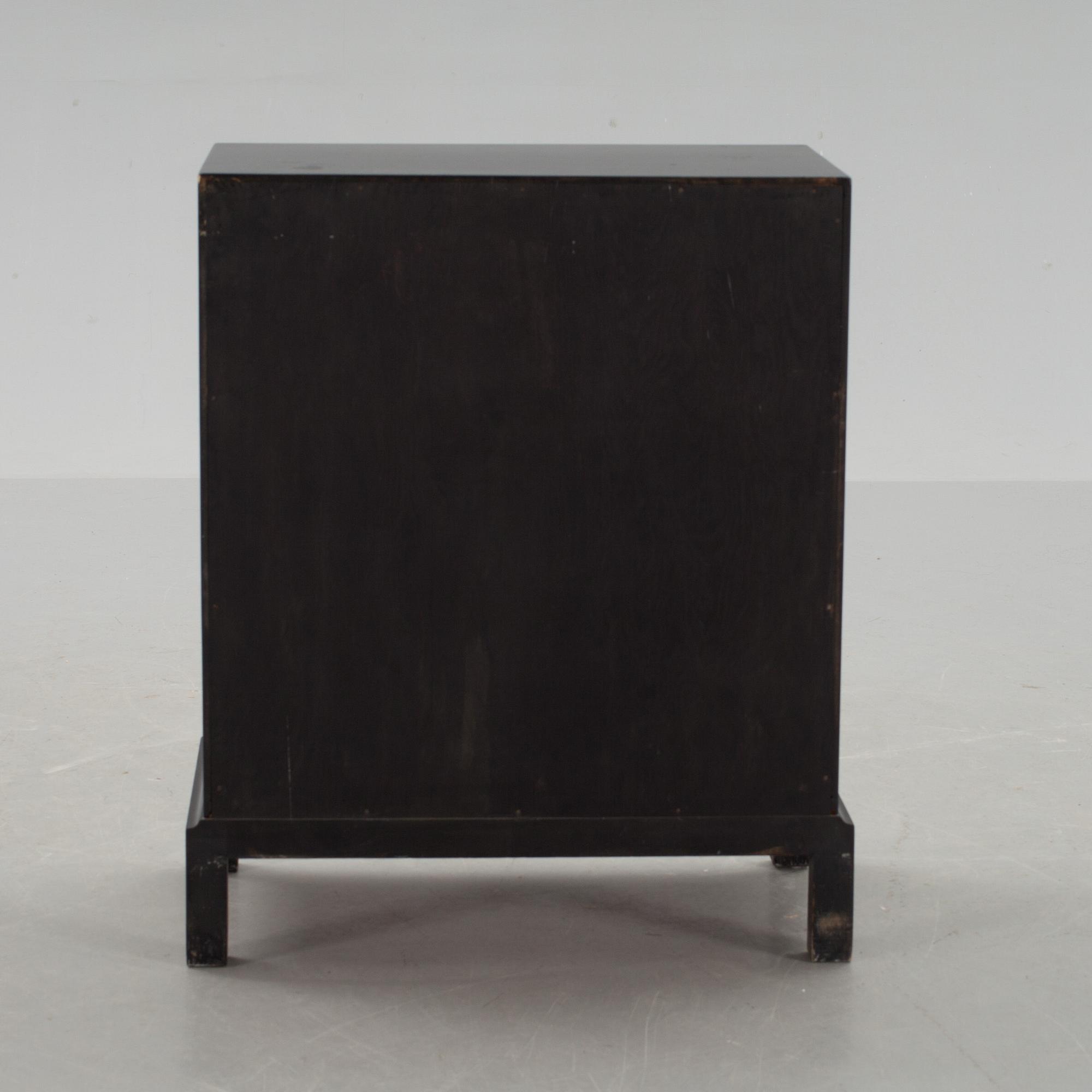 An Uno Åhrén modernist chest of drawers, Svenskt Tenn, Stockholm ca 1930,