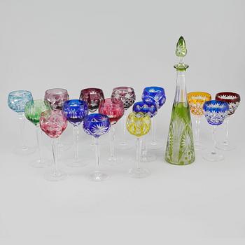 GLAS SAMT KARAFF, 16 delar, Böhmisk typ, 1900-tal.