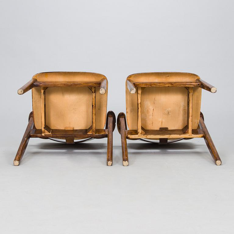 Ilmari Tapiovaara, karmstolar 2 st, "Domus", Keravan Puuteollisuus, 1940/50-tal.