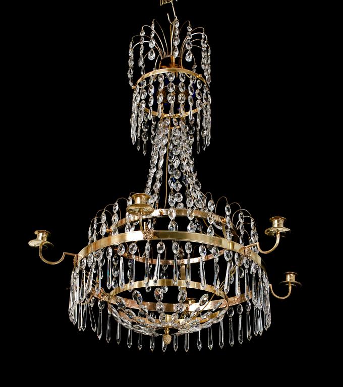 LJUSKRONA, sengustaviansk, 1800-talets första hälft. Höjd ca 85 cm.