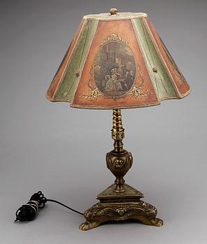 BORDSLAMPA, 1900-talets första hälft.