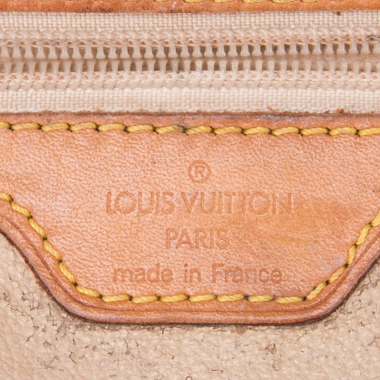 NECESSÄR, Louis Vuitton.