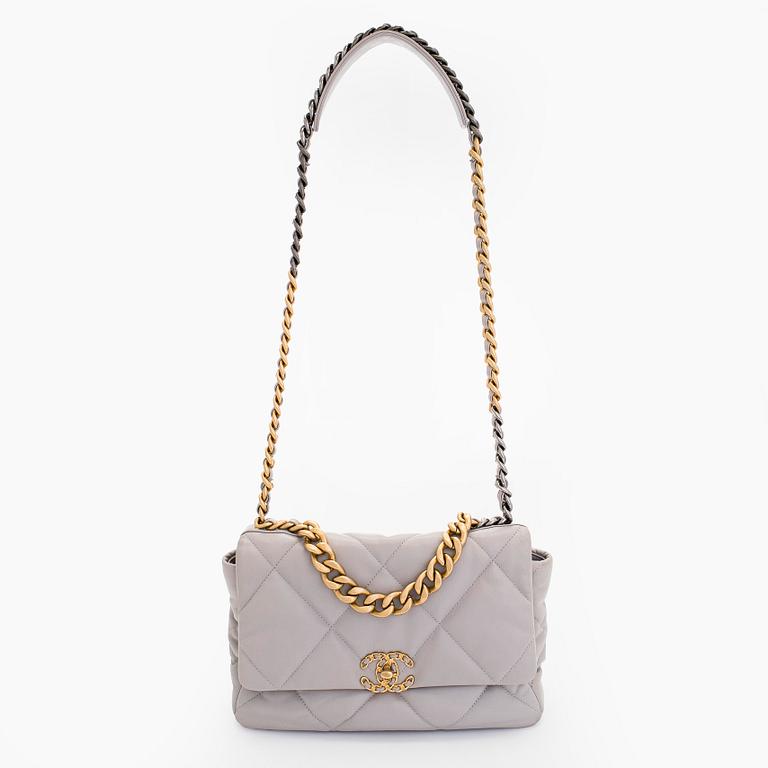 Chanel, bag, '19 Large Flap Bag'.