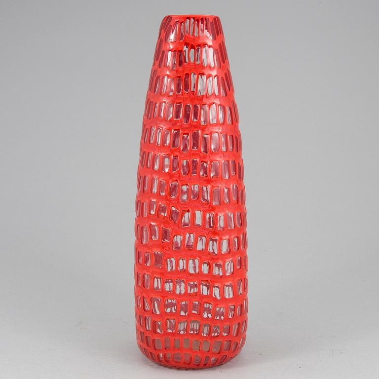 An "Occhi" glass vase, Tobia Scarpa for Venini 1997.