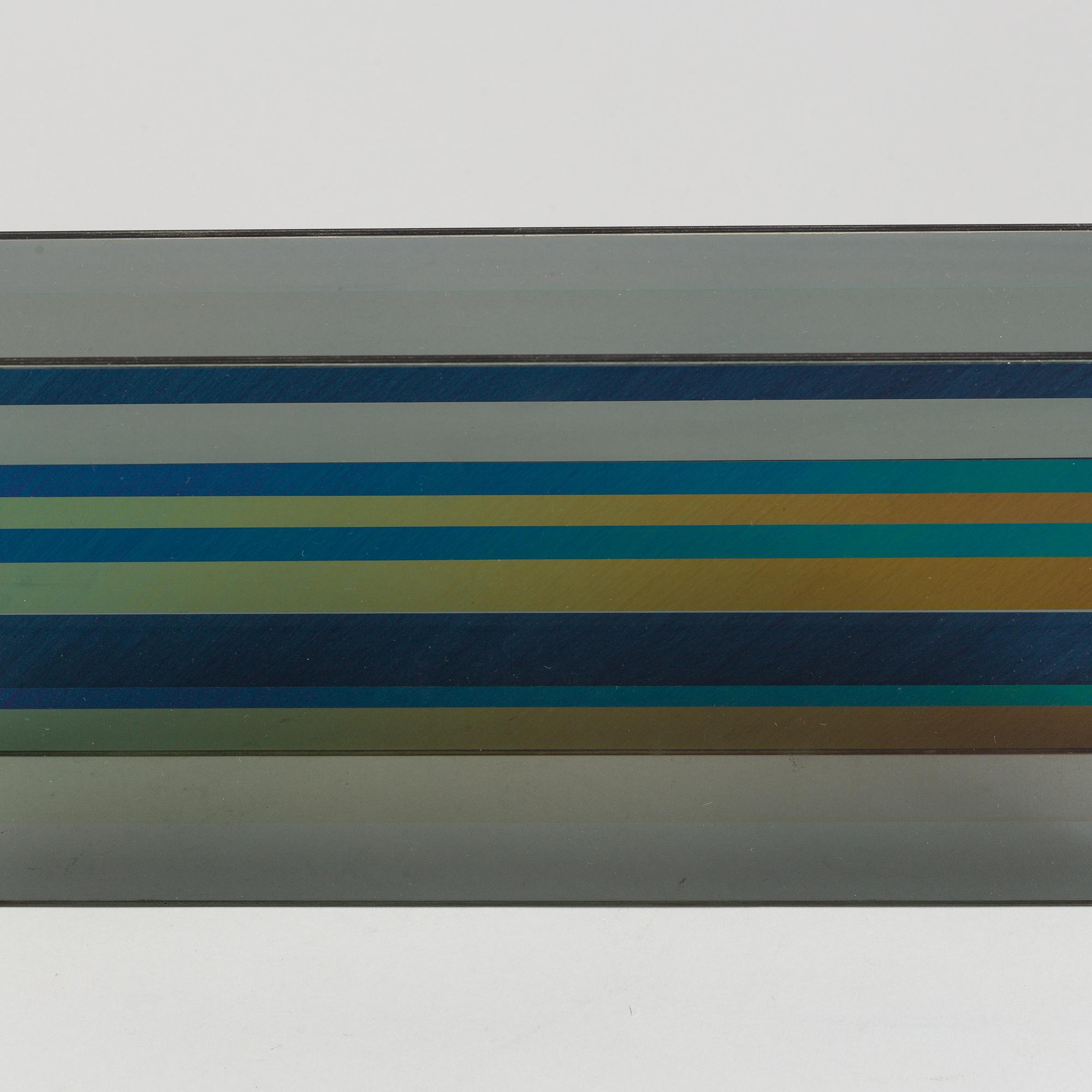 A glass sculpture by Weic H Olson, signed "Optochromi-AI-69".