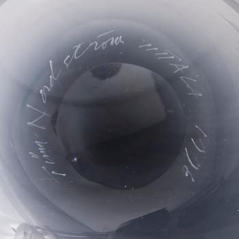 TIINA NORDSTRÖM,  a 'Wind bowl' art glass signed Tiina Nordström Iittala 1996.