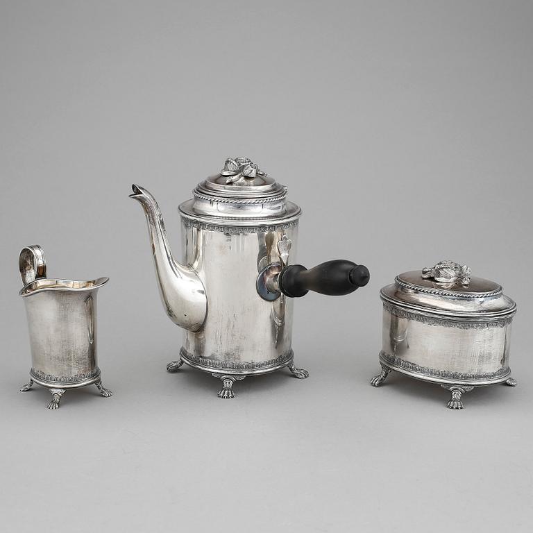 KAFFESERVIS, 3 delar, silver, Eric Råström, Stockholm, 1949. Total vikt ca 1600 gram.