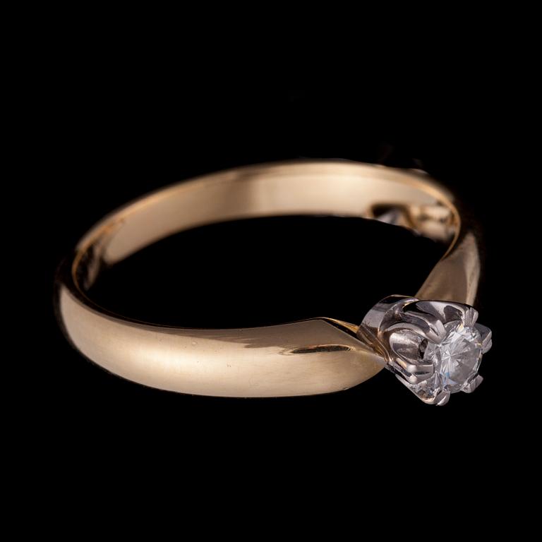 RING, 18K guld, diamant, Kultajousi, 2005. Vikt ca 4,1 g.