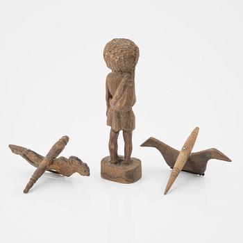 A group of Indonesian objects, 20th Century (6 pieces).