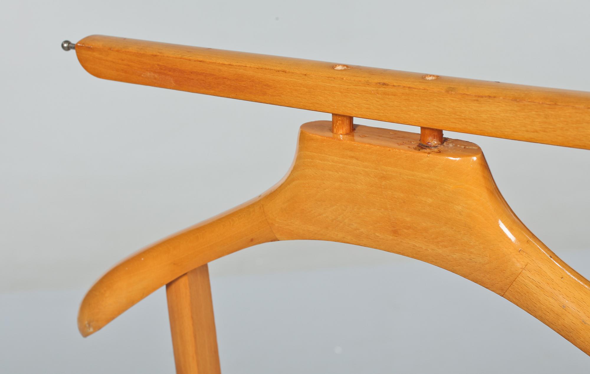 HERRBETJÄNT, 1900-talets andra hälft.