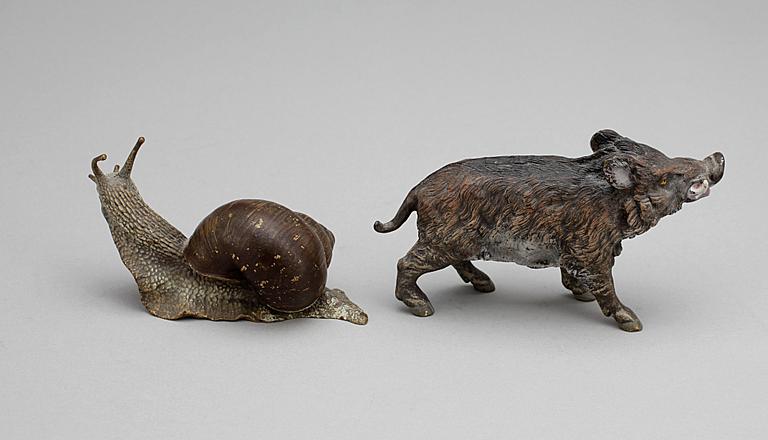 FIGURINER, 2 st, s.k. wienerbronser, bl a Bergmann, sekelskiftet 1800/1900.