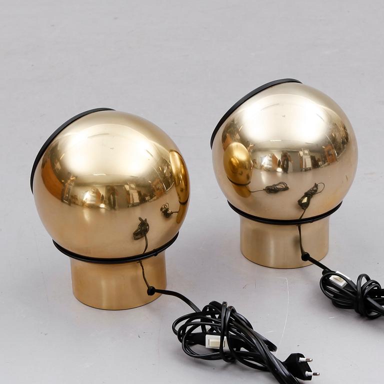 VÄGGLAMPOR, ett par, "Klot 3", Hemi, 1970-tal.