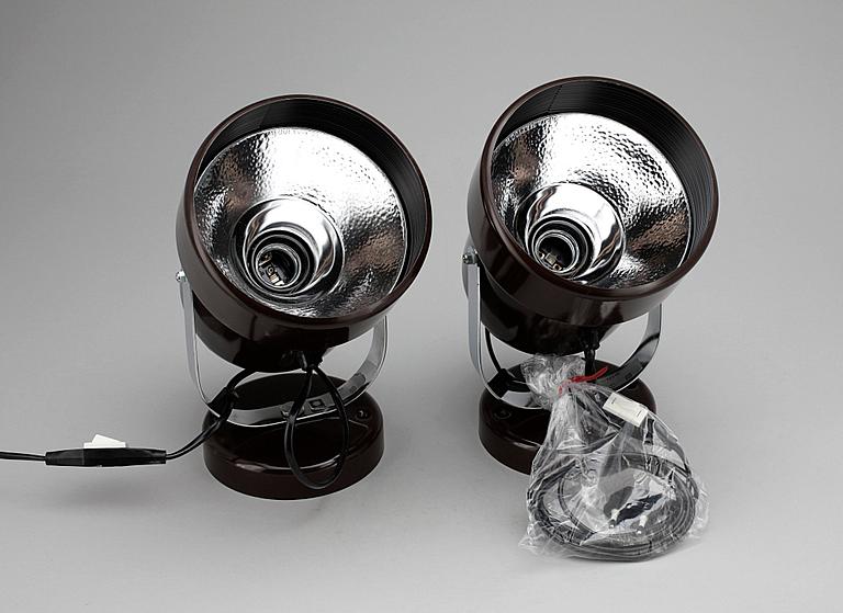 VÄGGLAMPOR, ett par, Robust, modell "Agneta", Växjö, Sweden, 1970-tal.