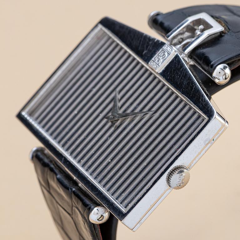 Corum, Spirit of Ecstasy, "Rolls Royce", "Radiator Watch & Cufflinks", "Jumbo", ca 1975.