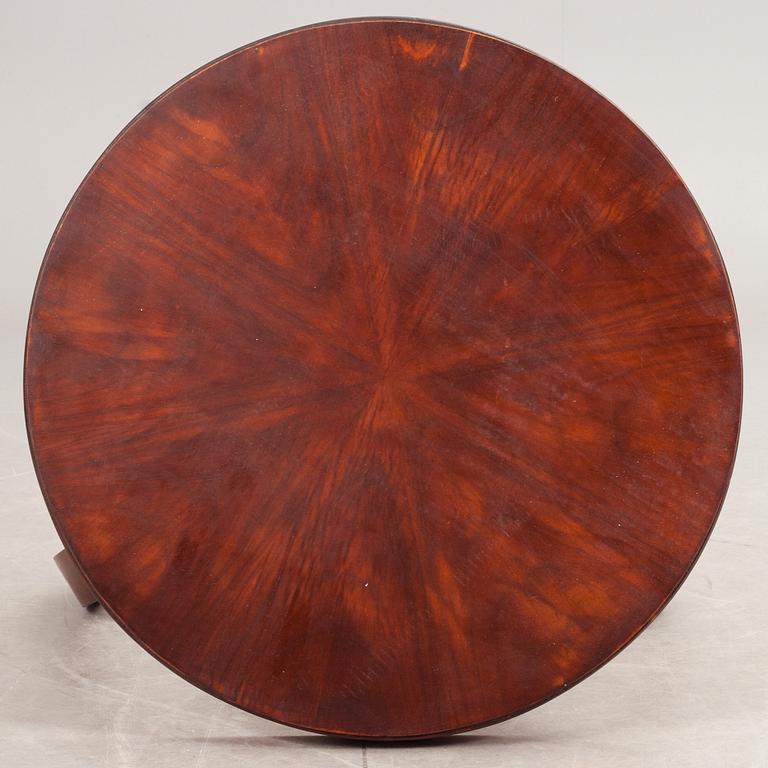 BORD, art-deco. 1900-tal.