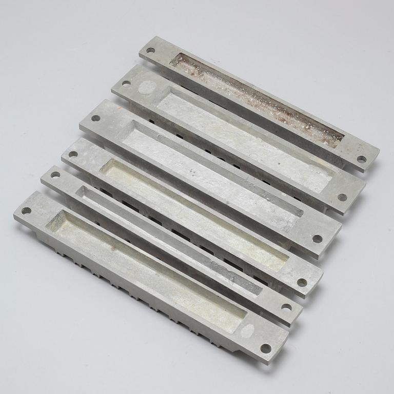 14 mid 20th century marzipan molds.