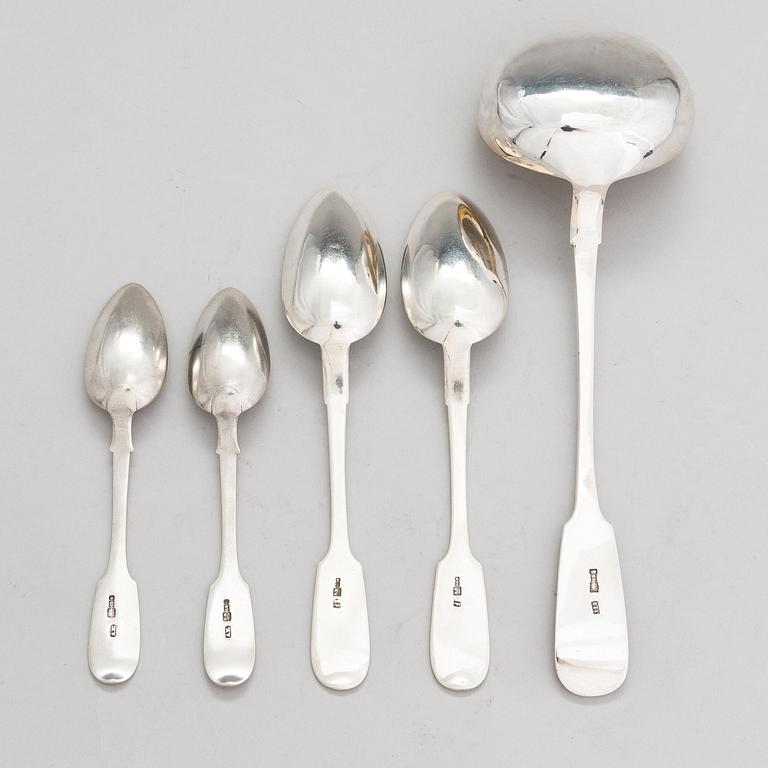 A Russian silver soup ladle and two pairs of silver spoons, Moscow 1874 and Saint Petersburg 1868 and 1887.
